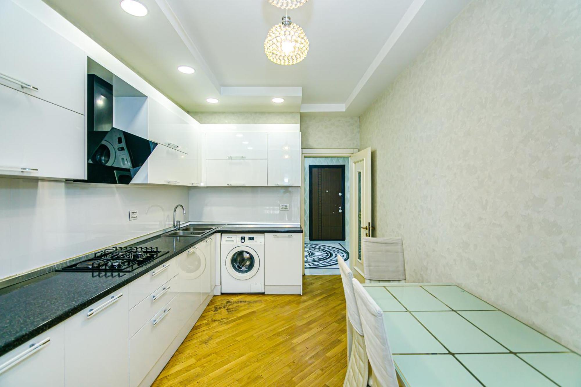 Park Azure Vip Apartment By Baku Housing Buitenkant foto