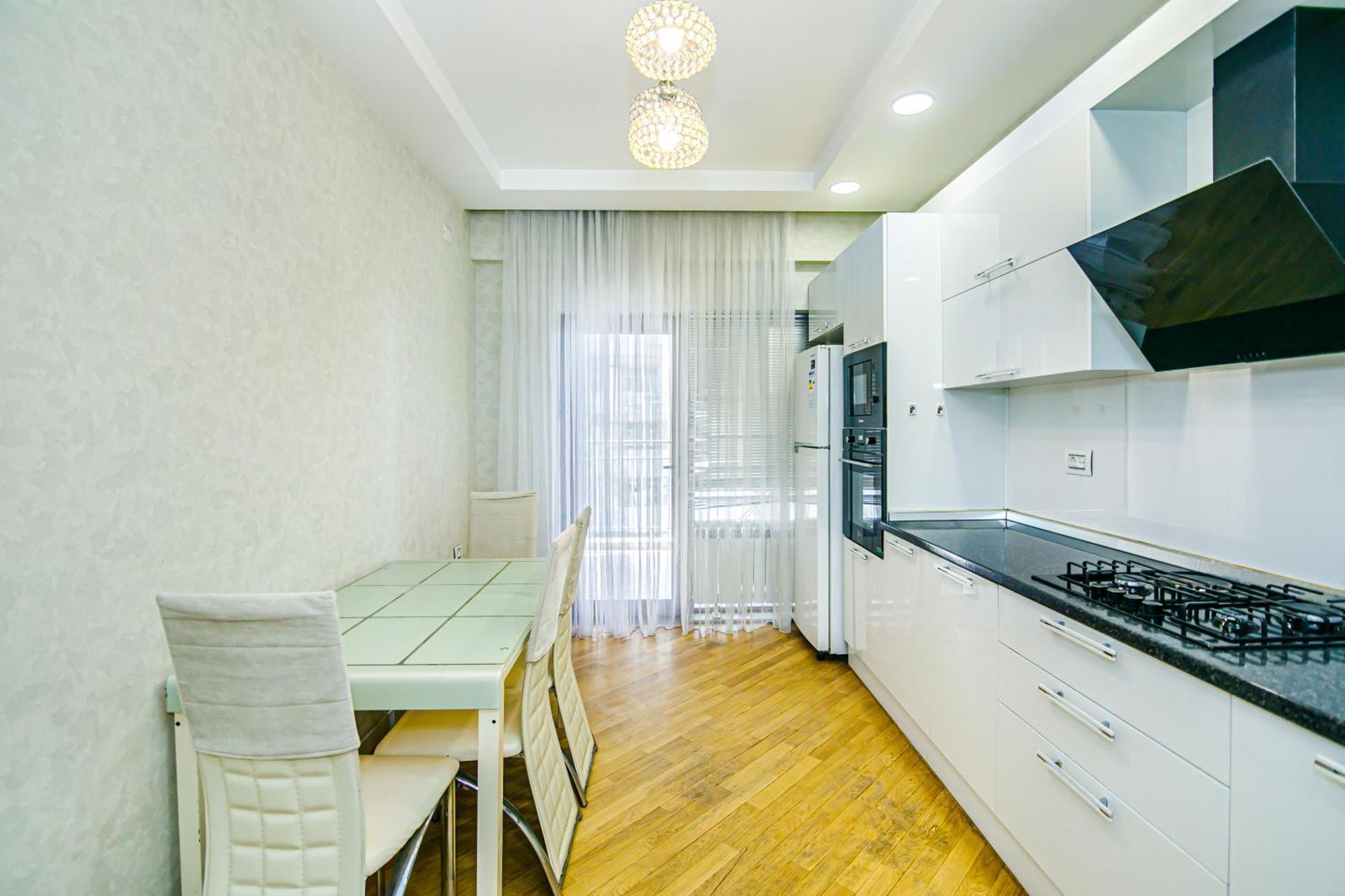 Park Azure Vip Apartment By Baku Housing Buitenkant foto
