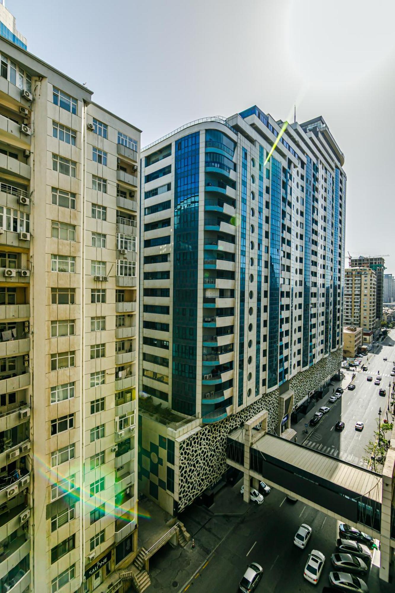 Park Azure Vip Apartment By Baku Housing Buitenkant foto